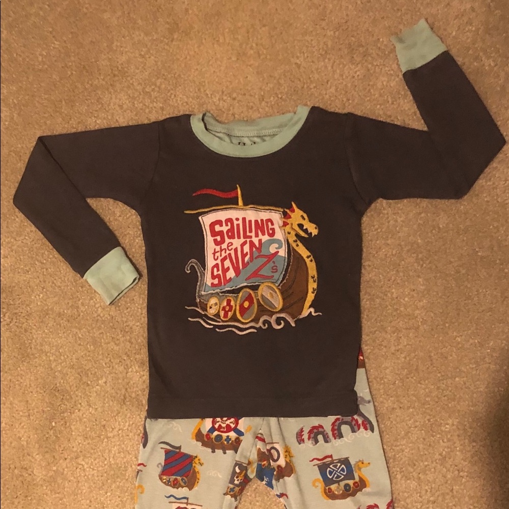 Hatley 2T boys pajamas